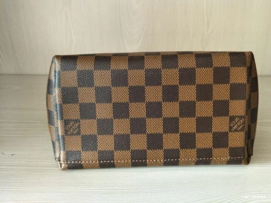 Cheap Clapton Vuitton Louis Backpack 0708